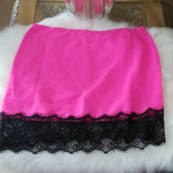 Tobi Skirt - Picture 3 of 5